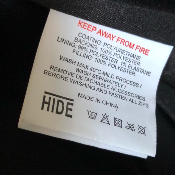 Vegan Leather Puffer Jacket + Belt - Picture 5 of 9